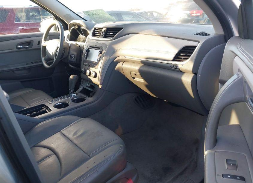 Photo 5 of 2013 Chevrolet Traverse LS (VIN 1GNKVFED5DJ101356)