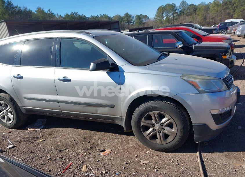 Photo 13 of 2015 Chevrolet Traverse LS (VIN 1GNKVFED5FJ287368)
