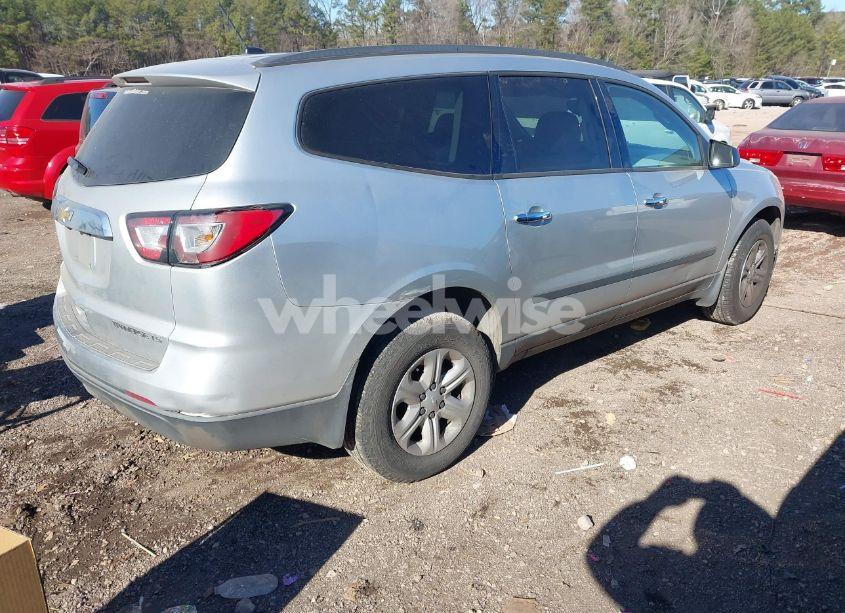 Photo 4 of 2015 Chevrolet Traverse LS (VIN 1GNKVFED5FJ287368)