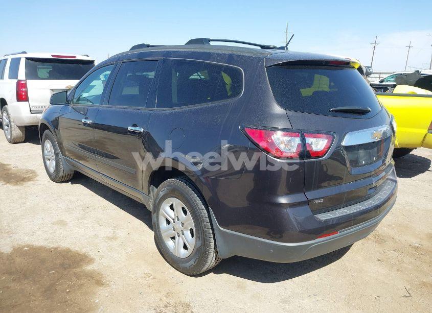 Photo 3 of 2015 Chevrolet Traverse LS (VIN 1GNKVFED7FJ203566)
