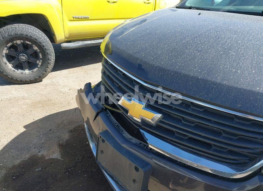 Photo 6 of 2015 Chevrolet Traverse LS (VIN 1GNKVFED7FJ203566)