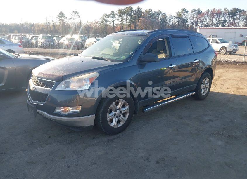 Photo 2 of 2012 Chevrolet Traverse LS (VIN 1GNKVFED8CJ386231)