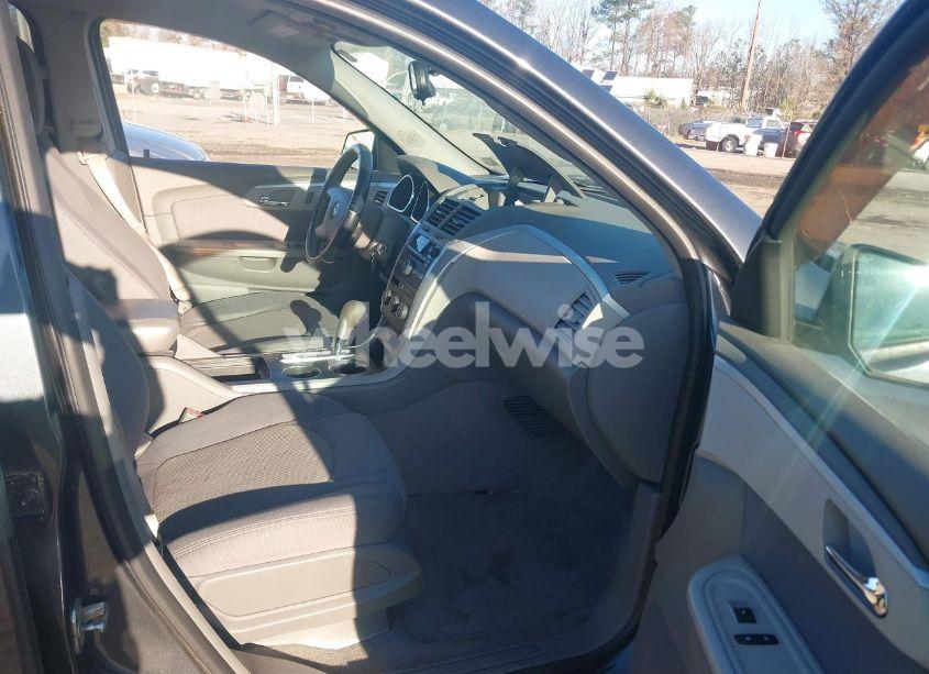 Photo 5 of 2012 Chevrolet Traverse LS (VIN 1GNKVFED8CJ386231)