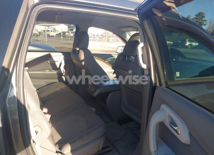 Photo 8 of 2012 Chevrolet Traverse LS (VIN 1GNKVFED8CJ386231)