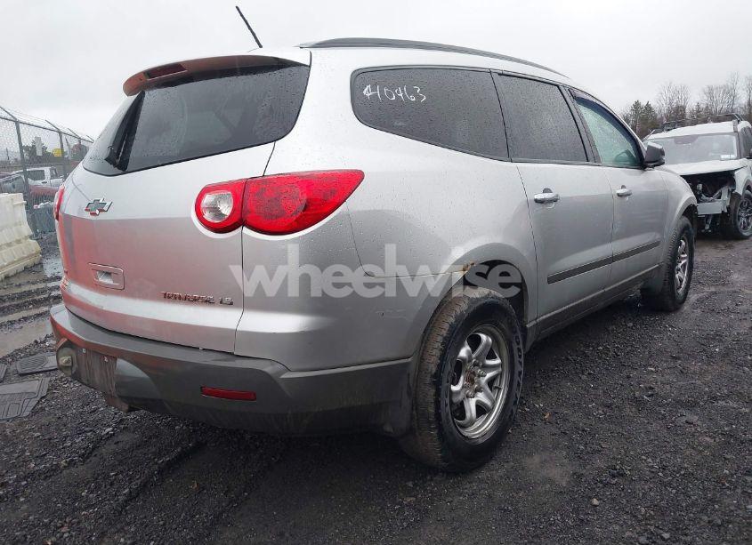 Photo 4 of 2012 Chevrolet Traverse LS (VIN 1GNKVFED9CJ341380)