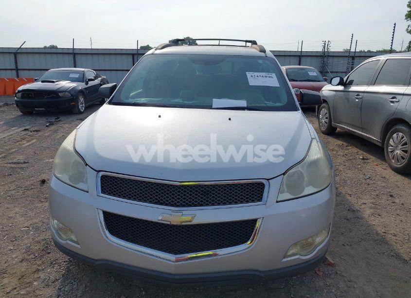 Photo 6 of 2011 Chevrolet Traverse LS (VIN 1GNKVFEDXBJ405280)