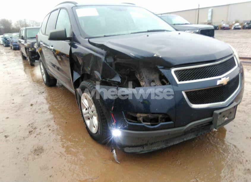Photo 6 of 2012 Chevrolet Traverse LS (VIN 1GNKVFEDXCJ159610)