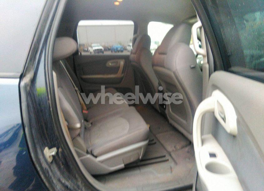 Photo 8 of 2012 Chevrolet Traverse LS (VIN 1GNKVFEDXCJ159610)