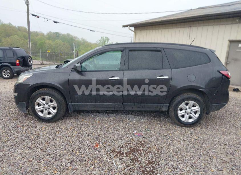 Photo 14 of 2015 Chevrolet Traverse LS (VIN 1GNKVFEDXFJ182227)
