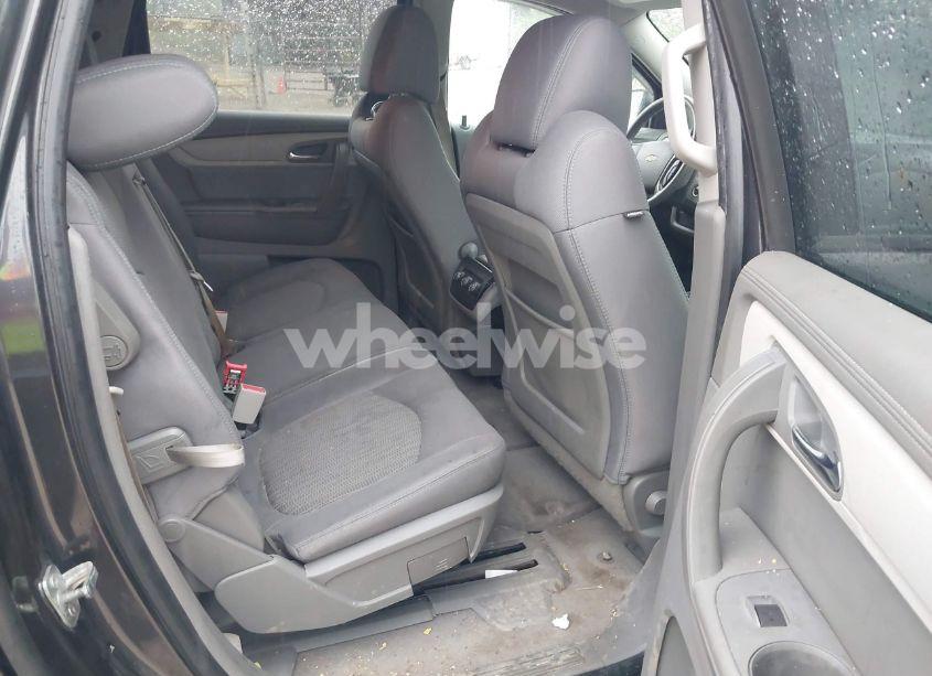 Photo 8 of 2015 Chevrolet Traverse LS (VIN 1GNKVFEDXFJ182227)