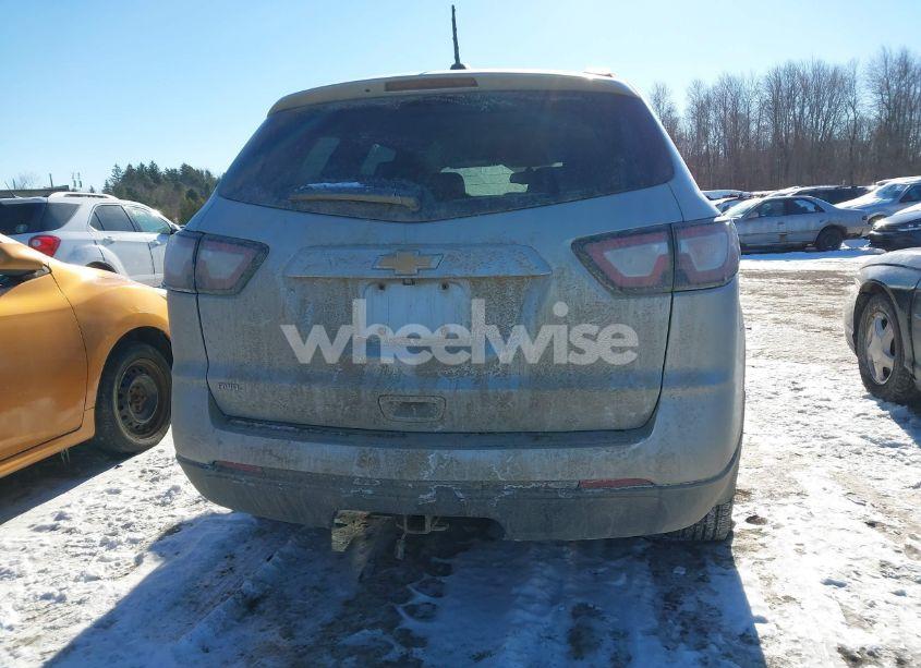 Photo 16 of 2016 Chevrolet Traverse LS (VIN 1GNKVFEDXGJ188157)