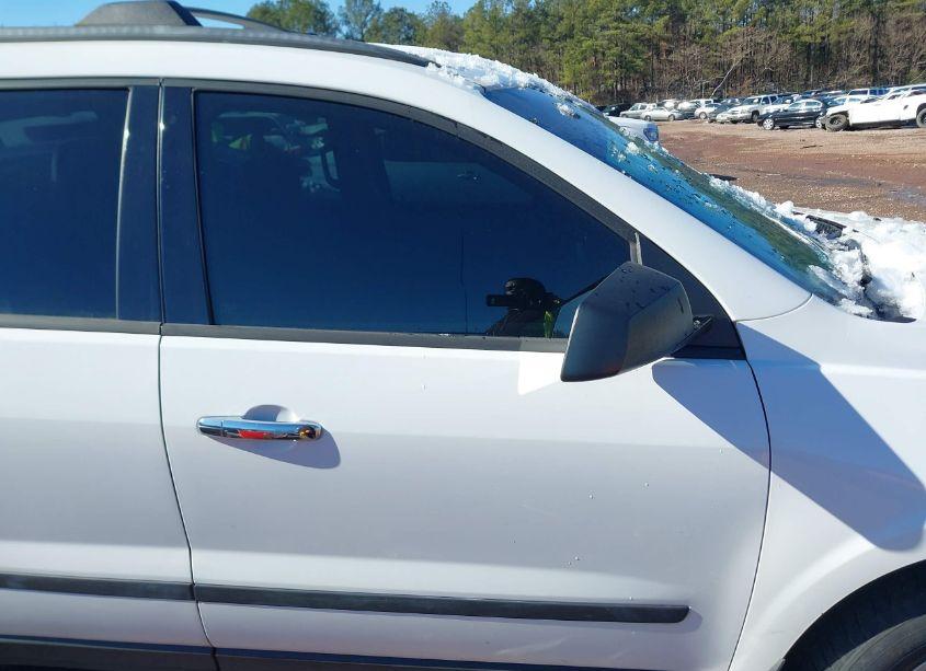 Photo 13 of 2016 Chevrolet Traverse LS (VIN 1GNKVFEDXGJ295130)