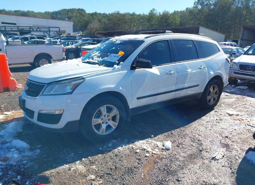Photo 2 of 2016 Chevrolet Traverse LS (VIN 1GNKVFEDXGJ295130)