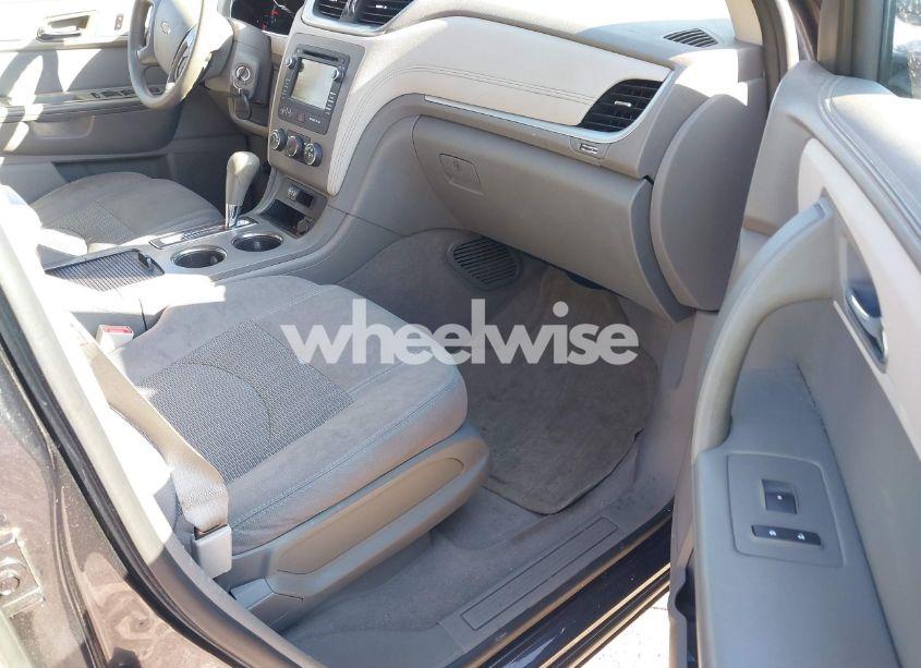 Photo 5 of 2014 Chevrolet Traverse LS (VIN 1GNKVFKD0EJ291203)