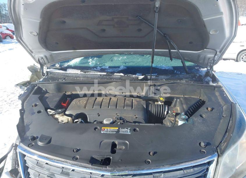 Photo 10 of 2013 Chevrolet Traverse LS (VIN 1GNKVFKD1DJ104162)