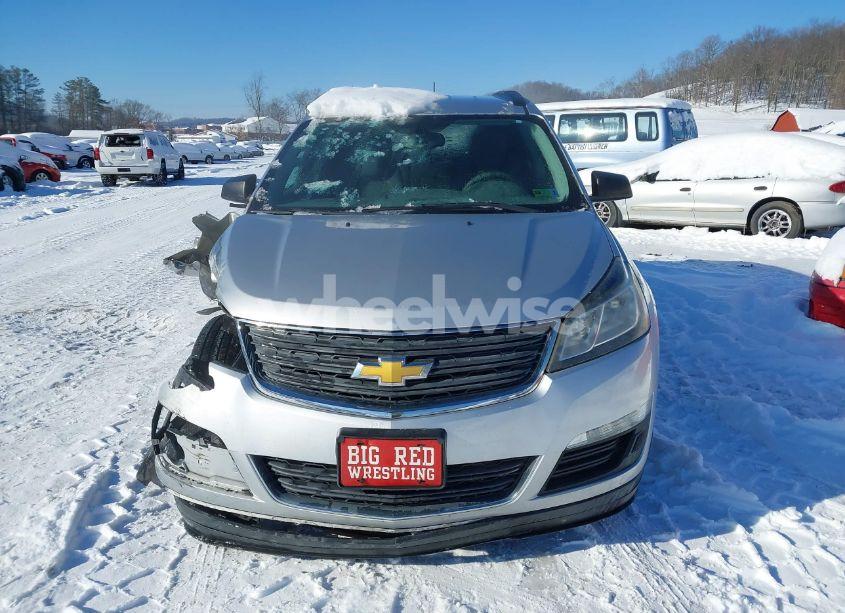 Photo 12 of 2013 Chevrolet Traverse LS (VIN 1GNKVFKD1DJ104162)