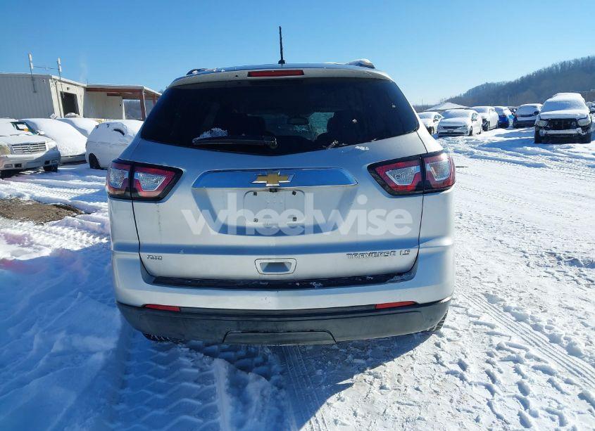 Photo 16 of 2013 Chevrolet Traverse LS (VIN 1GNKVFKD1DJ104162)