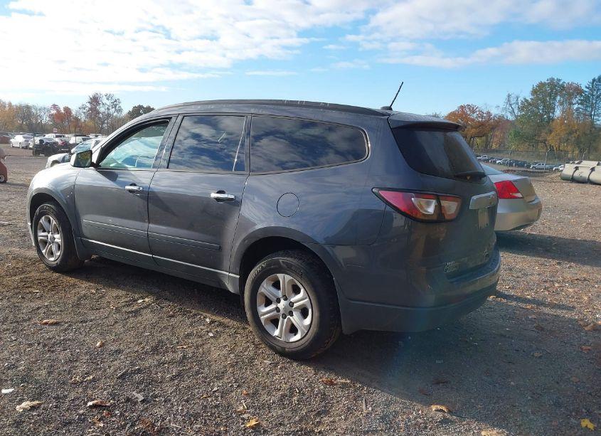 Photo 3 of 2013 Chevrolet Traverse LS (VIN 1GNKVFKD2DJ141592)