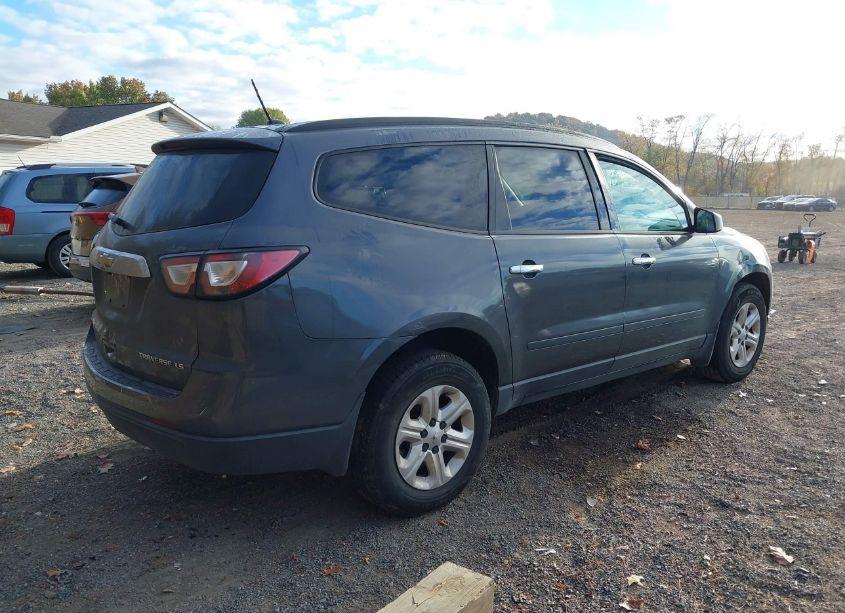 Photo 4 of 2013 Chevrolet Traverse LS (VIN 1GNKVFKD2DJ141592)