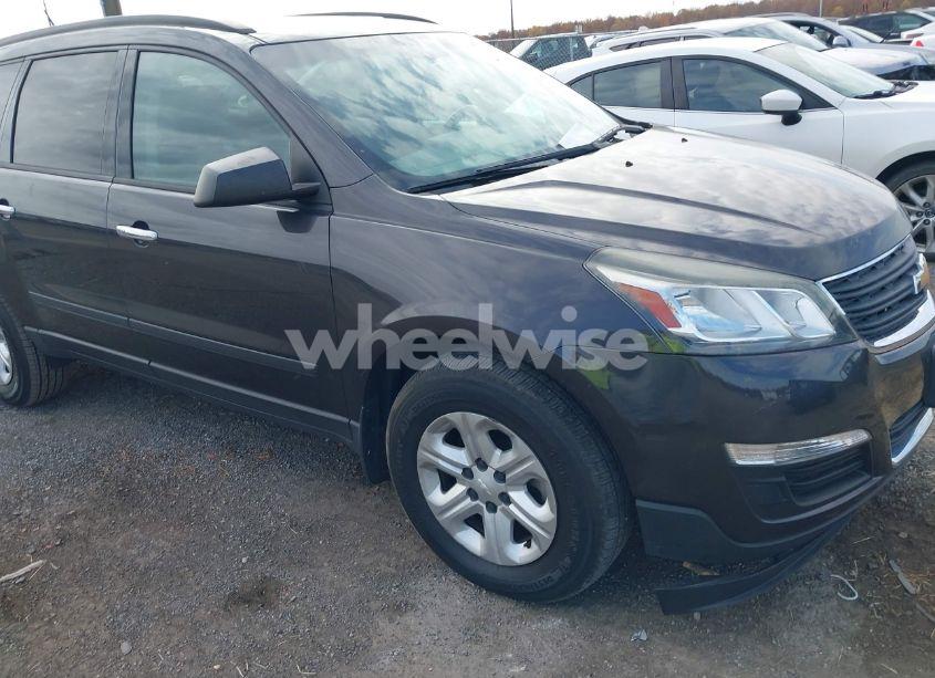 2016 Chevrolet Traverse LS (VIN 1GNKVFKD2GJ202525) main photo