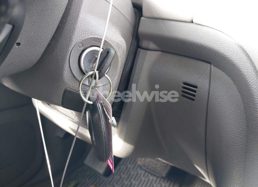 Photo 11 of 2016 Chevrolet Traverse LS (VIN 1GNKVFKD2GJ202525)