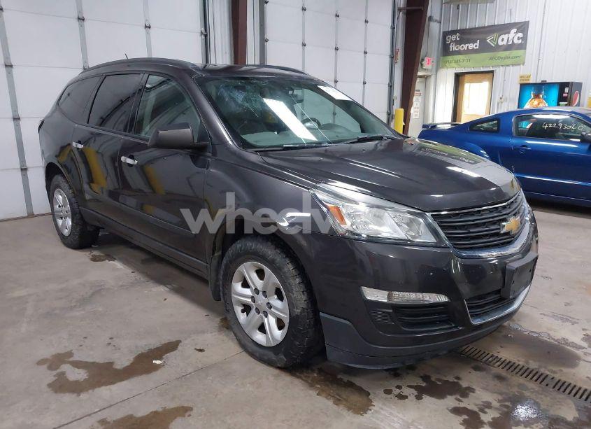 2014 Chevrolet Traverse LS (VIN 1GNKVFKD3EJ302341) main photo