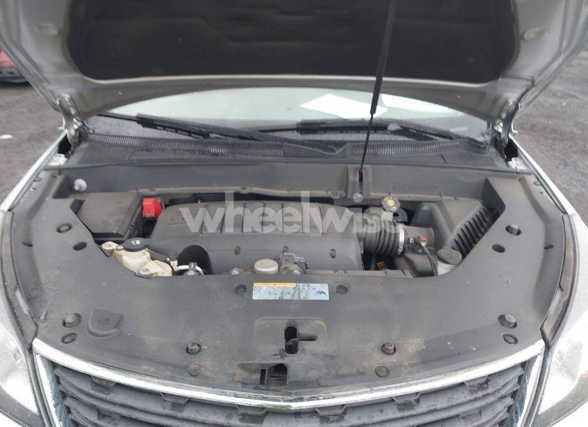 Photo 10 of 2017 Chevrolet Traverse LS (VIN 1GNKVFKD3HJ353567)