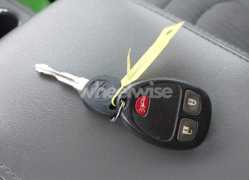 Photo 11 of 2017 Chevrolet Traverse LS (VIN 1GNKVFKD3HJ353567)