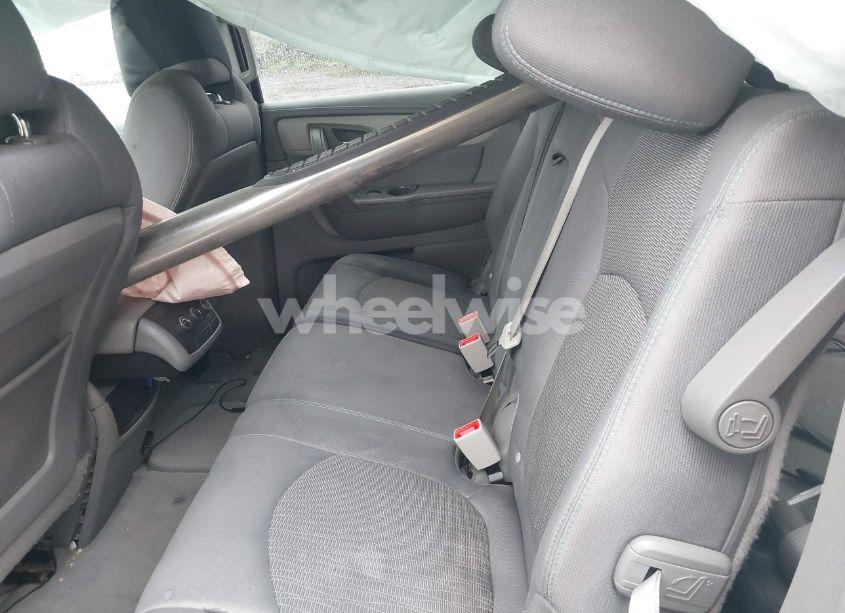 Photo 8 of 2013 Chevrolet Traverse LS (VIN 1GNKVFKD4DJ103121)