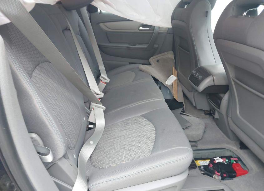 Photo 8 of 2016 Chevrolet Traverse LS (VIN 1GNKVFKD4GJ222050)