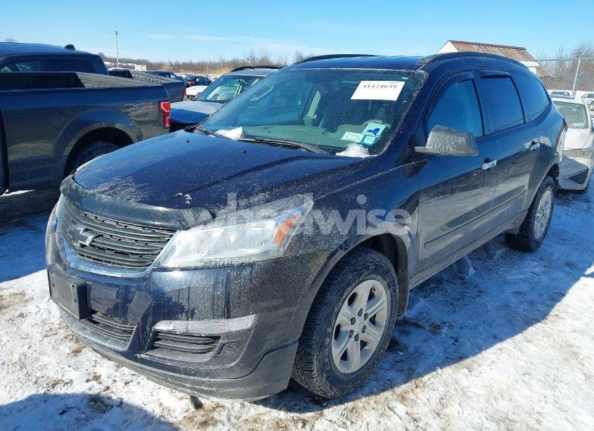 Photo 2 of 2017 Chevrolet Traverse LS (VIN 1GNKVFKD4HJ248861)