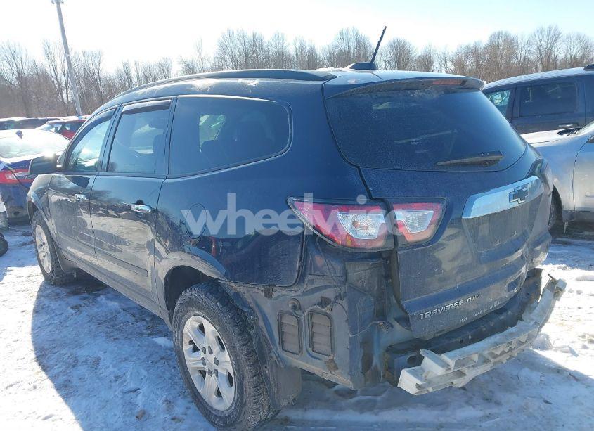Photo 3 of 2017 Chevrolet Traverse LS (VIN 1GNKVFKD4HJ248861)