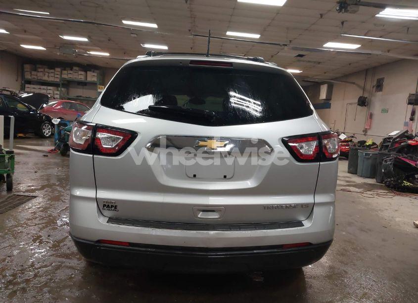 Photo 16 of 2013 Chevrolet Traverse LS (VIN 1GNKVFKD7DJ138235)