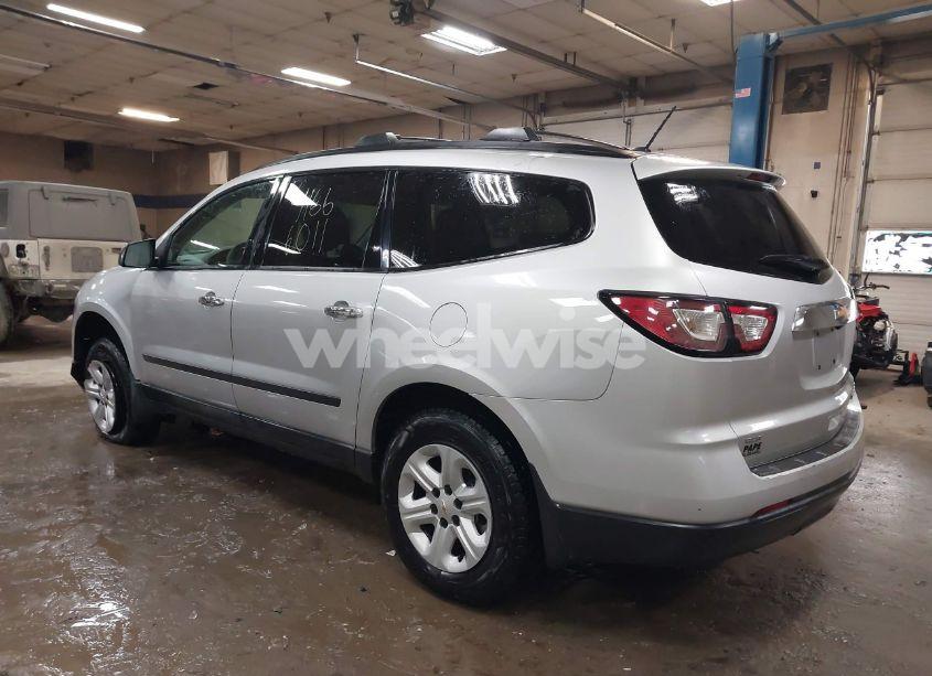 Photo 3 of 2013 Chevrolet Traverse LS (VIN 1GNKVFKD7DJ138235)