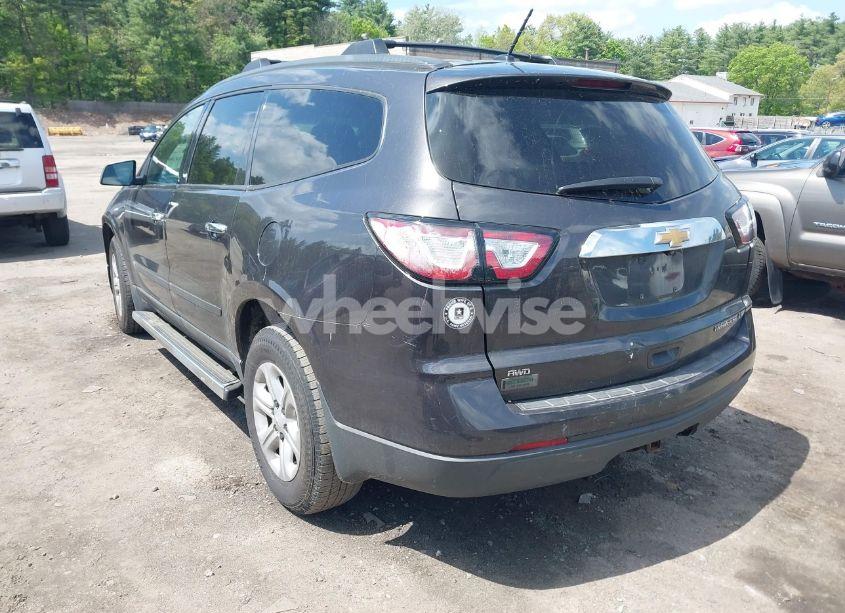 Photo 3 of 2014 Chevrolet Traverse LS (VIN 1GNKVFKD7EJ219110)
