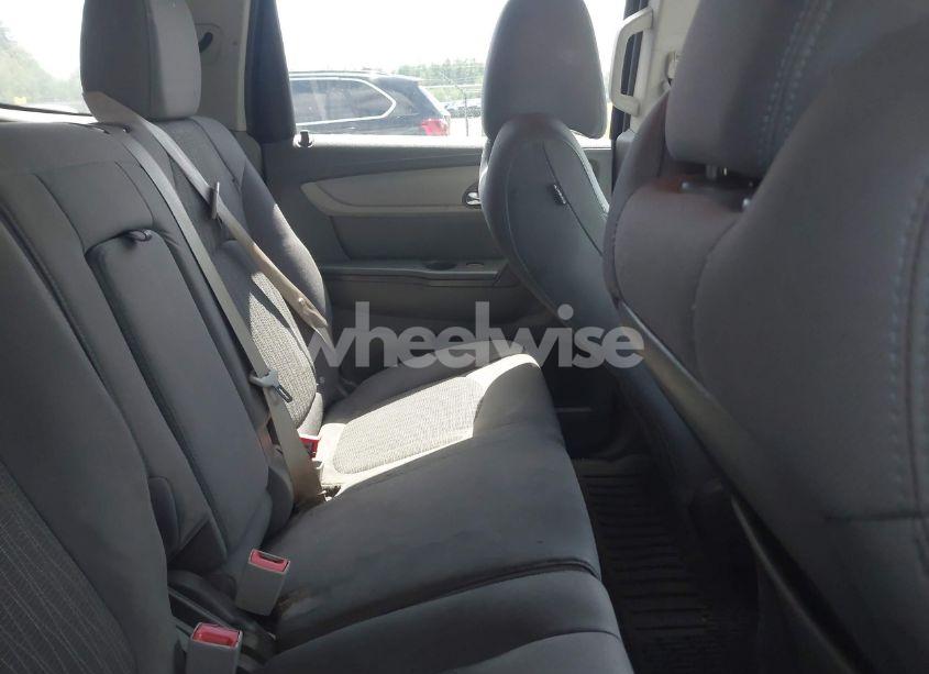 Photo 8 of 2014 Chevrolet Traverse LS (VIN 1GNKVFKD7EJ219110)