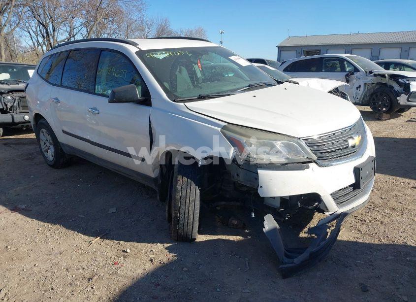 2015 Chevrolet Traverse LS (VIN 1GNKVFKD7FJ311321) main photo
