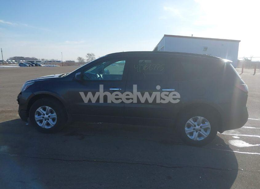 Photo 14 of 2016 Chevrolet Traverse LS (VIN 1GNKVFKD7GJ312549)