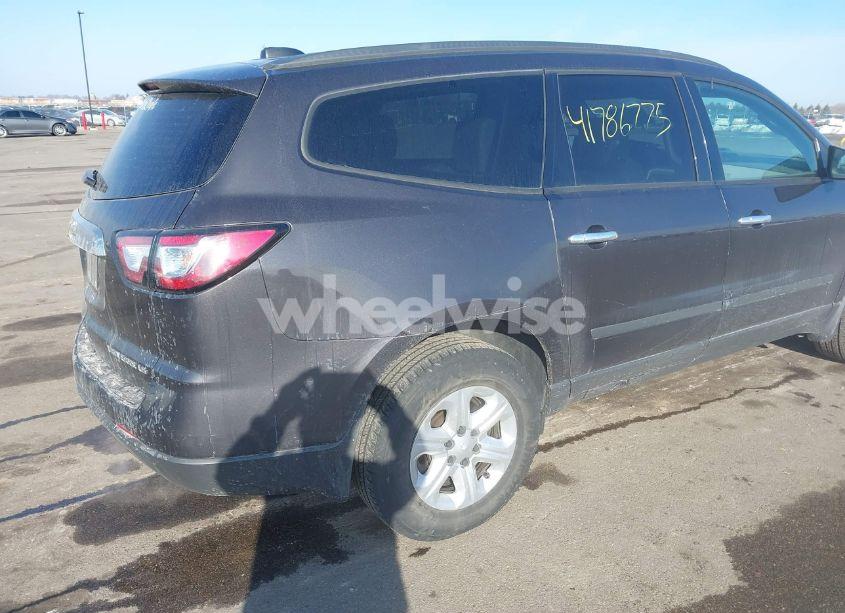 Photo 4 of 2016 Chevrolet Traverse LS (VIN 1GNKVFKD7GJ312549)