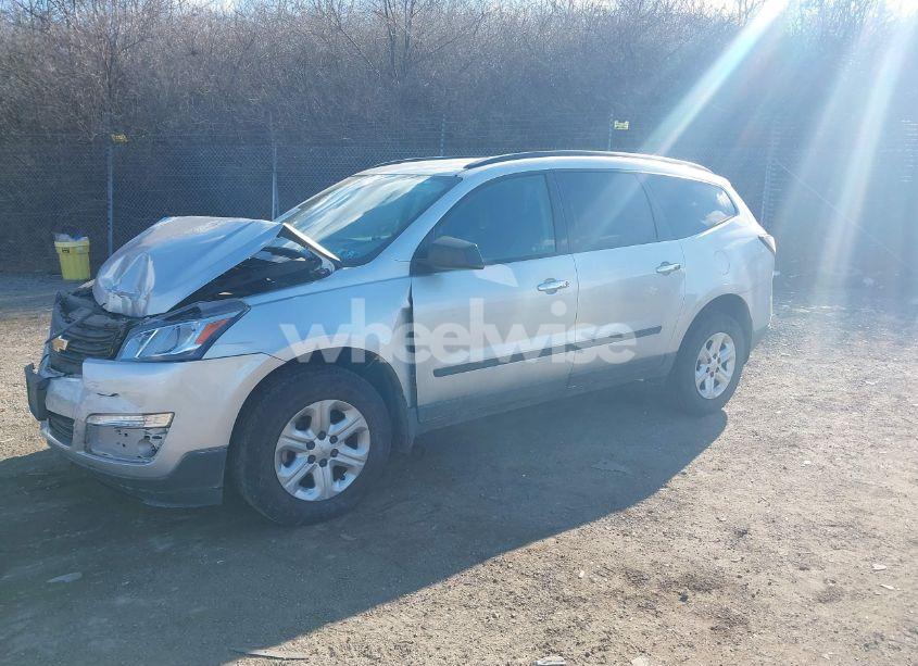 Photo 2 of 2017 Chevrolet Traverse LS (VIN 1GNKVFKD7HJ185786)