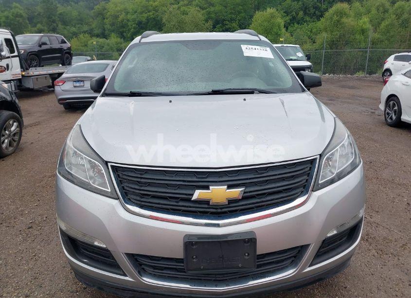 Photo 6 of 2014 Chevrolet Traverse LS (VIN 1GNKVFKD9EJ263710)