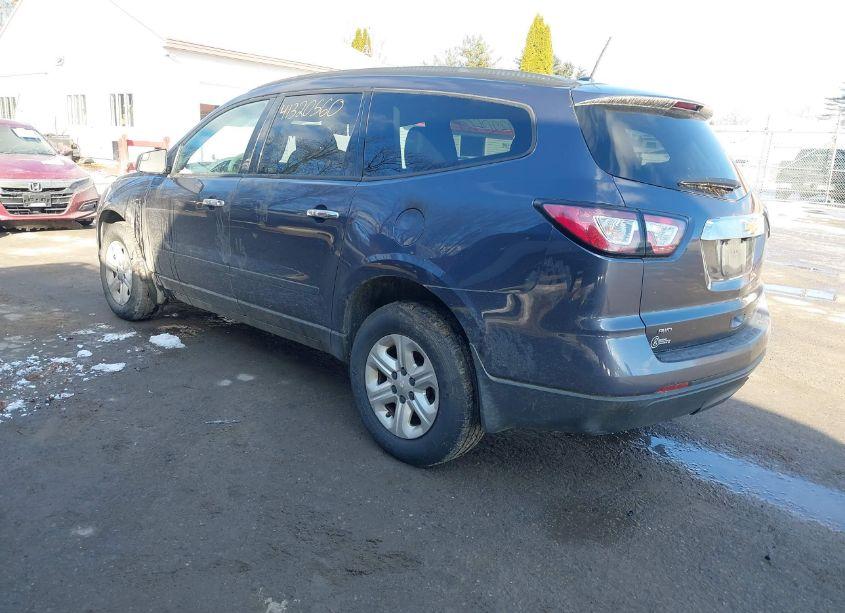 Photo 3 of 2014 Chevrolet Traverse LS (VIN 1GNKVFKDXEJ180948)