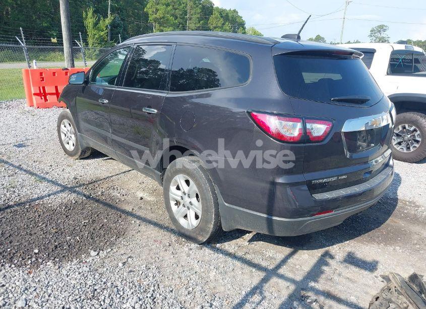 Photo 3 of 2017 Chevrolet Traverse LS (VIN 1GNKVFKDXHJ178606)