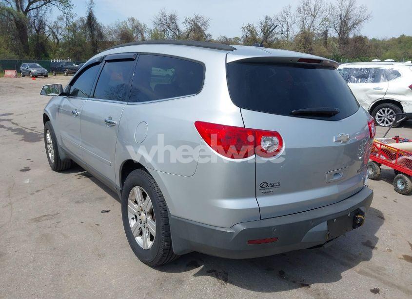 Photo 3 of 2012 Chevrolet Traverse 1LT (VIN 1GNKVGED0CJ156706)