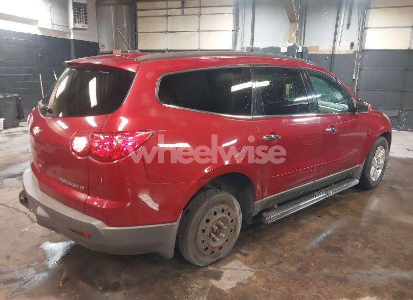 Photo 4 of 2012 Chevrolet Traverse 1LT (VIN 1GNKVGED0CJ339202)