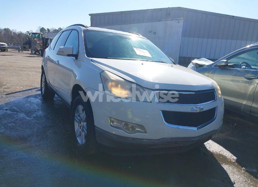 2011 Chevrolet Traverse 1LT (VIN 1GNKVGED1BJ244582) main photo
