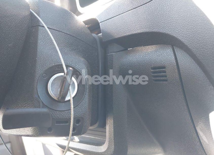 Photo 11 of 2011 Chevrolet Traverse 1LT (VIN 1GNKVGED1BJ244582)