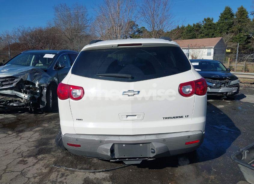 Photo 16 of 2011 Chevrolet Traverse 1LT (VIN 1GNKVGED1BJ244582)