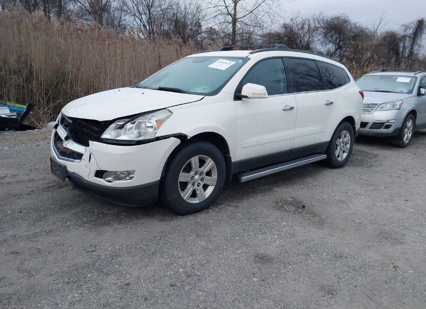 Photo 2 of 2011 Chevrolet Traverse 1LT (VIN 1GNKVGED1BJ348862)