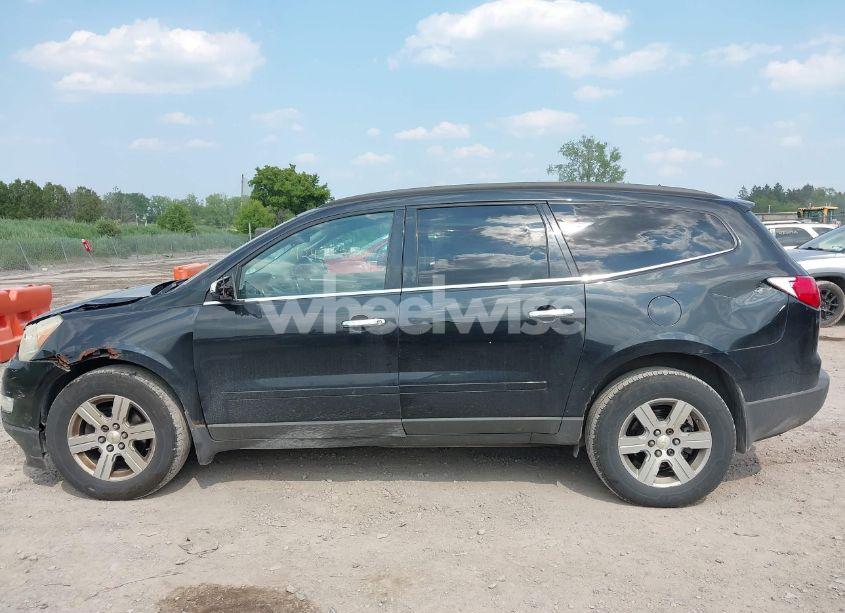 Photo 14 of 2011 Chevrolet Traverse 1LT (VIN 1GNKVGED1BJ388598)